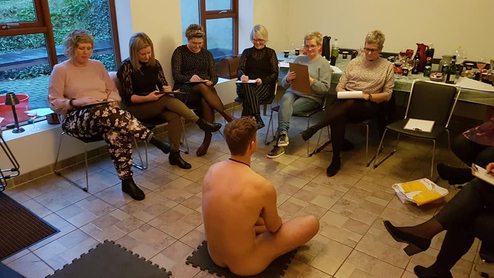 Croquis Til Polterabend